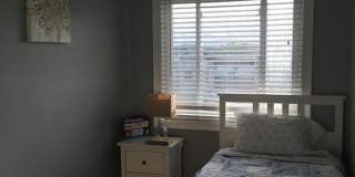 Spacious Townhome with Off Street Parking Gallery 20