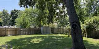 1927 Farmington Court Gallery 26