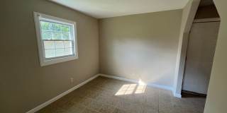 Three Bedroom Home Within Walking Distance to Alabama A&M Gallery 5