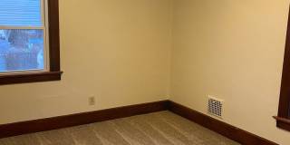 706 N. Ward Gallery 9