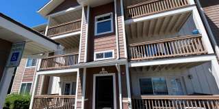 2 Bed 2 Bath Baxter Springs Condo with Mountain Views Gallery 1