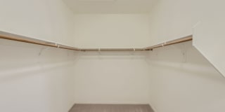 4117 Lower Saxon Avenue Gallery 18