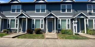 Beaverton Townhome + 1 car Garage - 2 Bedrooms 2.5 Baths, 1,035 Sq. Ft. Beaverton Townhome + 1 car Garage - 2 Bedrooms 2.5 Baths, 1,035 Sq. Ft. Gallery 1
