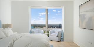 363 E Wacker Drive Gallery 18