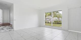 2280 SW 43rd Ave Gallery 7