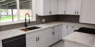 Completely renovated Ranch Style home in Englewood! Gallery 1