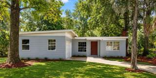 Serene Northside 3/2 For Rent With Bonus/ Flex Room !! Serene Northside 3/2 For Rent With Bonus/ Flex Room !! Gallery 1