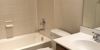 2 Level Townhouse/condo with one car garage in the Watkins Mill Town Center Gallery 11