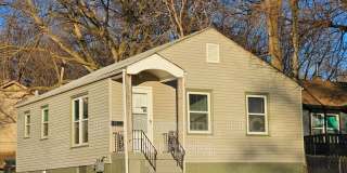 4602 N 47th St Gallery 1