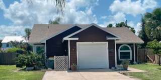 5907 Southeast Pine Drive Gallery 1