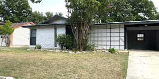 3606 Versailles Gallery 1