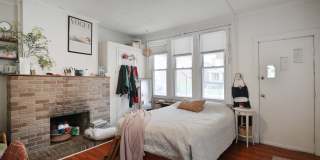4-5 BR HOUSE on Frambes close to High St / Short term lease available Gallery 12