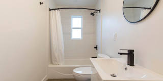 5723 E 19th St Gallery 30