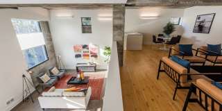 Saxonia Gallery 12