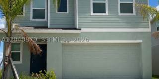 19619 Fairhill Ct Gallery 4
