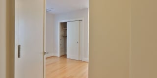 Drake Gallery 21