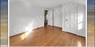 4-Bedroom Home Rental - Walk to Strong Hospital!! Gallery 28
