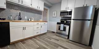 Remodeled Clintonville Cape Cod w/Private Yard & Garage! Gallery 8