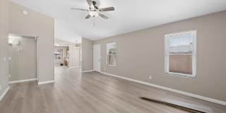 11904 N 76th Lane Gallery 4