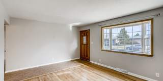 Recently Remodeled 4 bedroom, 2 bath Ranch Style Boulder House Gallery 4