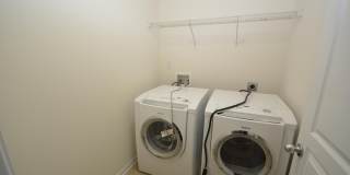 616 Poplar Street Gallery 15