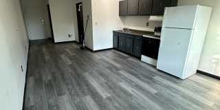 1660 E Main Street unit: 2D Gallery 13