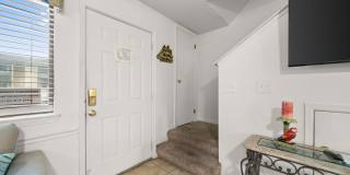 133 West Leslie Lane - 1 Gallery 4