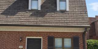 Downtown Sugar Hill Townhome - 2 bed/1.5 bath end unit Gallery 1