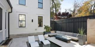 1013 Euclid Avenue Gallery 16