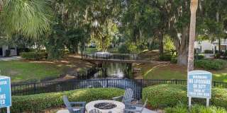 29 Edgewater Apartments Gallery 30
