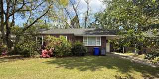 2755 Louise Dr Gallery 1