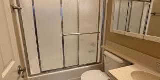 Beautiful 2 Bed / 2 Bath Condo for Rent in Long Beach! Gallery 11