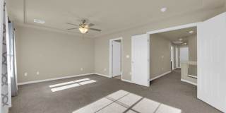 5430 Holding Avenue Gallery 22
