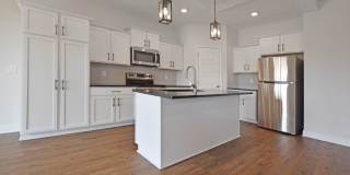 Three Bedroom with Bonus! Gallery 12