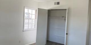 1424 Riverside Drive Gallery 34