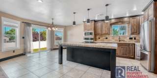 Beautiful - Elegant - 5 Bedrooms - 3 Car - 3,700 sq ft - Home for rent Beautiful - Elegant - 5 Bedrooms - 3 Car - 3,700 sq ft - Home for rent Gallery 10