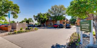 Boulder Crossroads Gallery 33