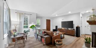 Charming 2BR House in Raleigh Gallery 12