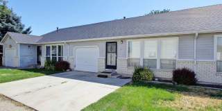 Single-Level Unit w/1-Car Garage Gallery 1