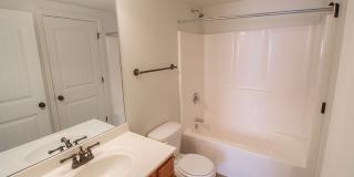 Spacious 4 BDR Duplex Gallery 14