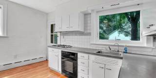 121 KENSINGTON Avenue Gallery 11