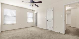 AVAILABLE NOW! Nice 3 Bedroom Duplex located in New Braunfels! Gallery 13
