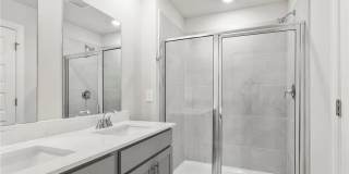 Brand New 3/2.5 Move In Ready Now! Gallery 13