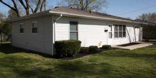 1205 James Place Gallery 1
