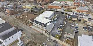180 Deer Park Avenue Gallery 19