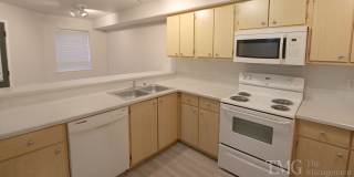 Pebble Creek Village Apartments Gallery 10