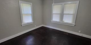 Cute 2 bedroom, 1 bathroom house located next to UCO in Edmond, OK Gallery 7