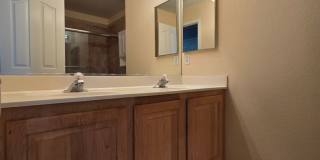 Don’t wait for summer, your pool home is ready now!!! 4 Bedroom, NW Las Vegas Gallery 41