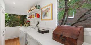 88 Central Avenue Gallery 38