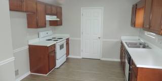 3881 Crest Drive Gallery 11